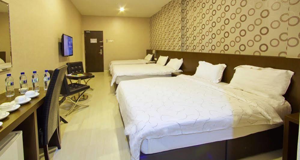 Hotel Tebrau Ct Johor Bahru Dış mekan fotoğraf